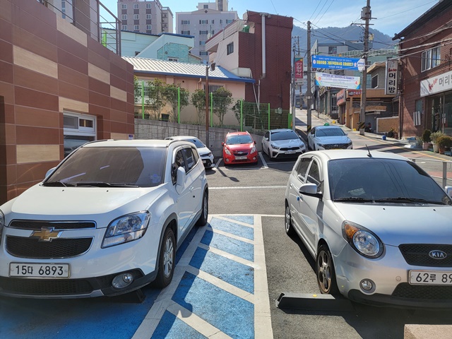 주차장 3
