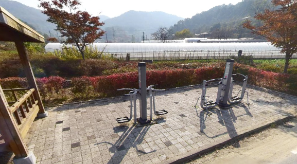 장동 144-3 야외운동기구 1