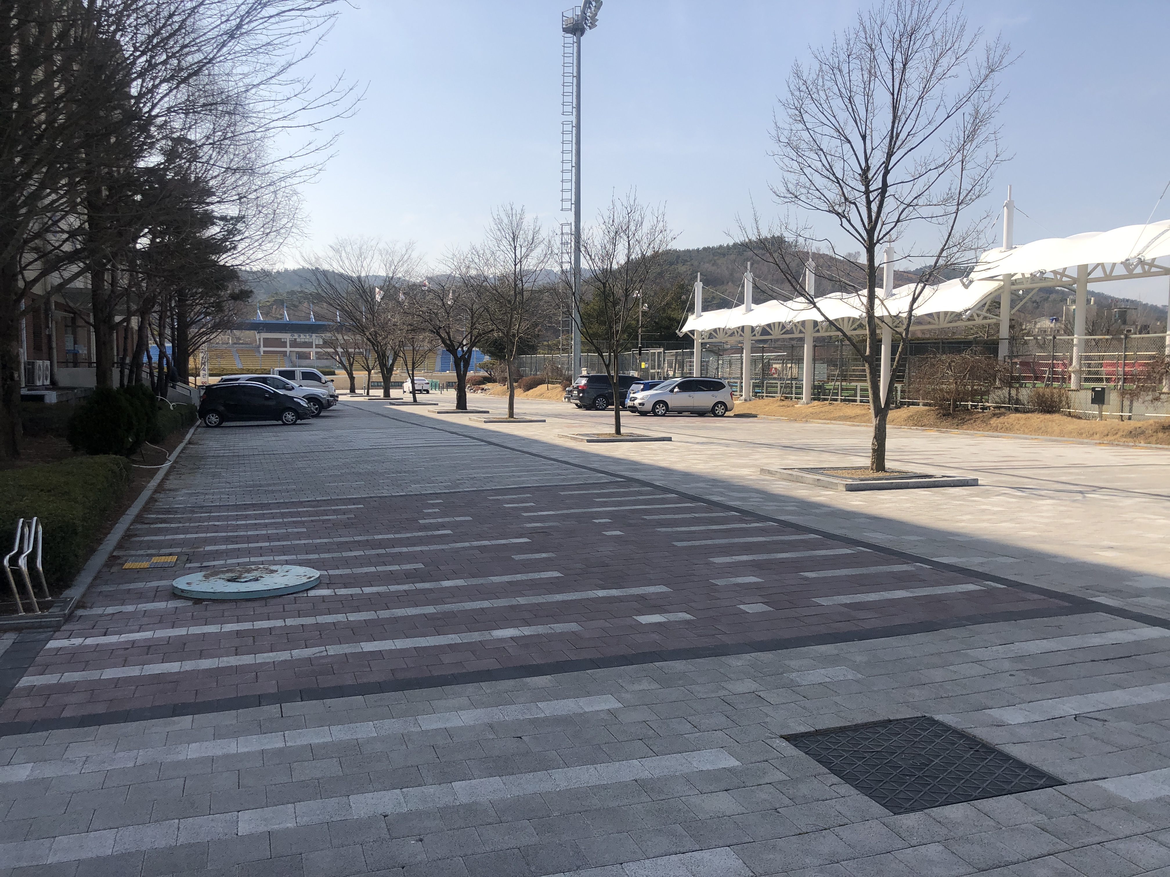 서산시민체육관 주차장 3