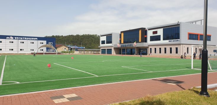 대창면문화센터 축구장 1