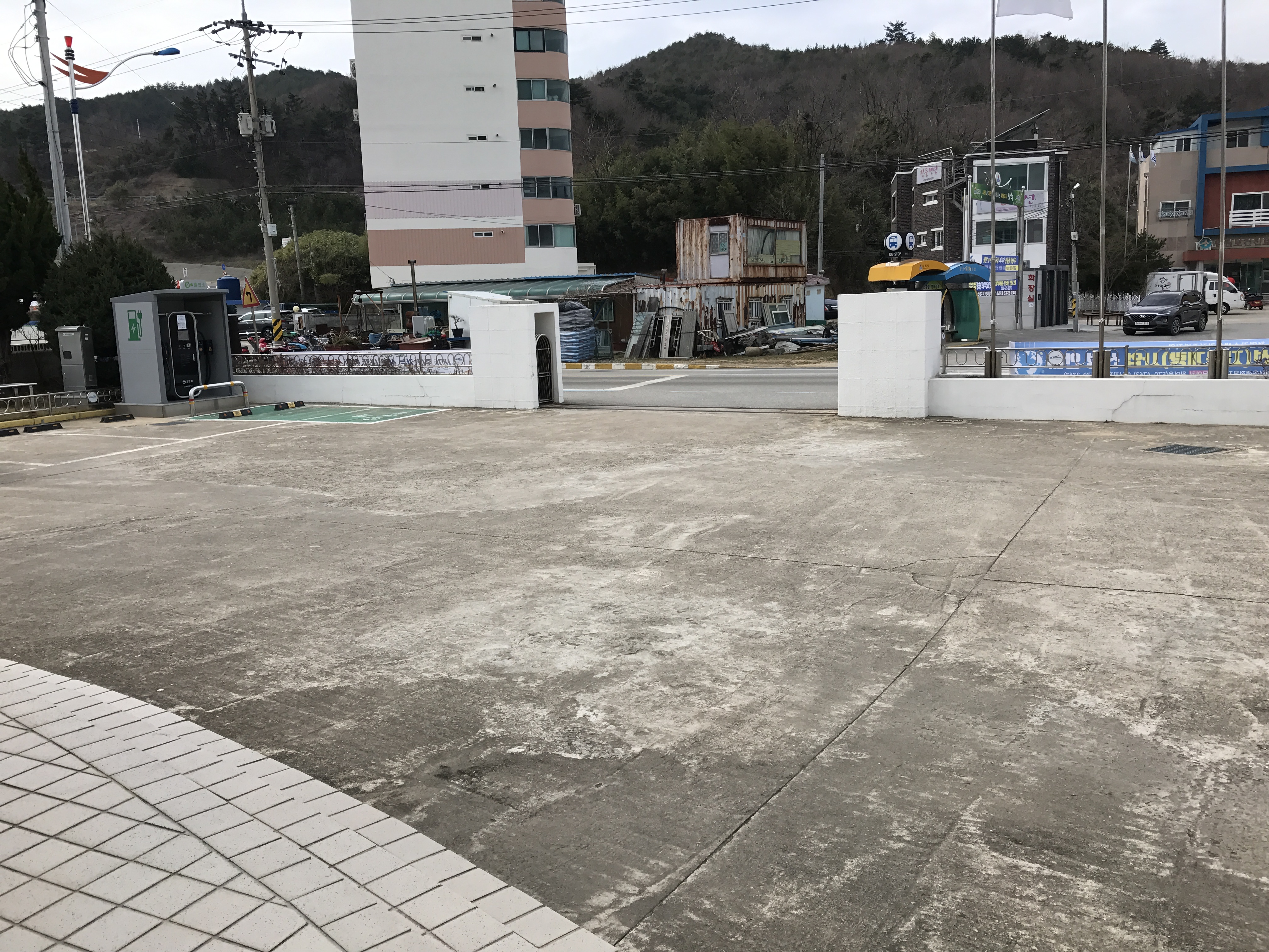 임원출장소 주차장