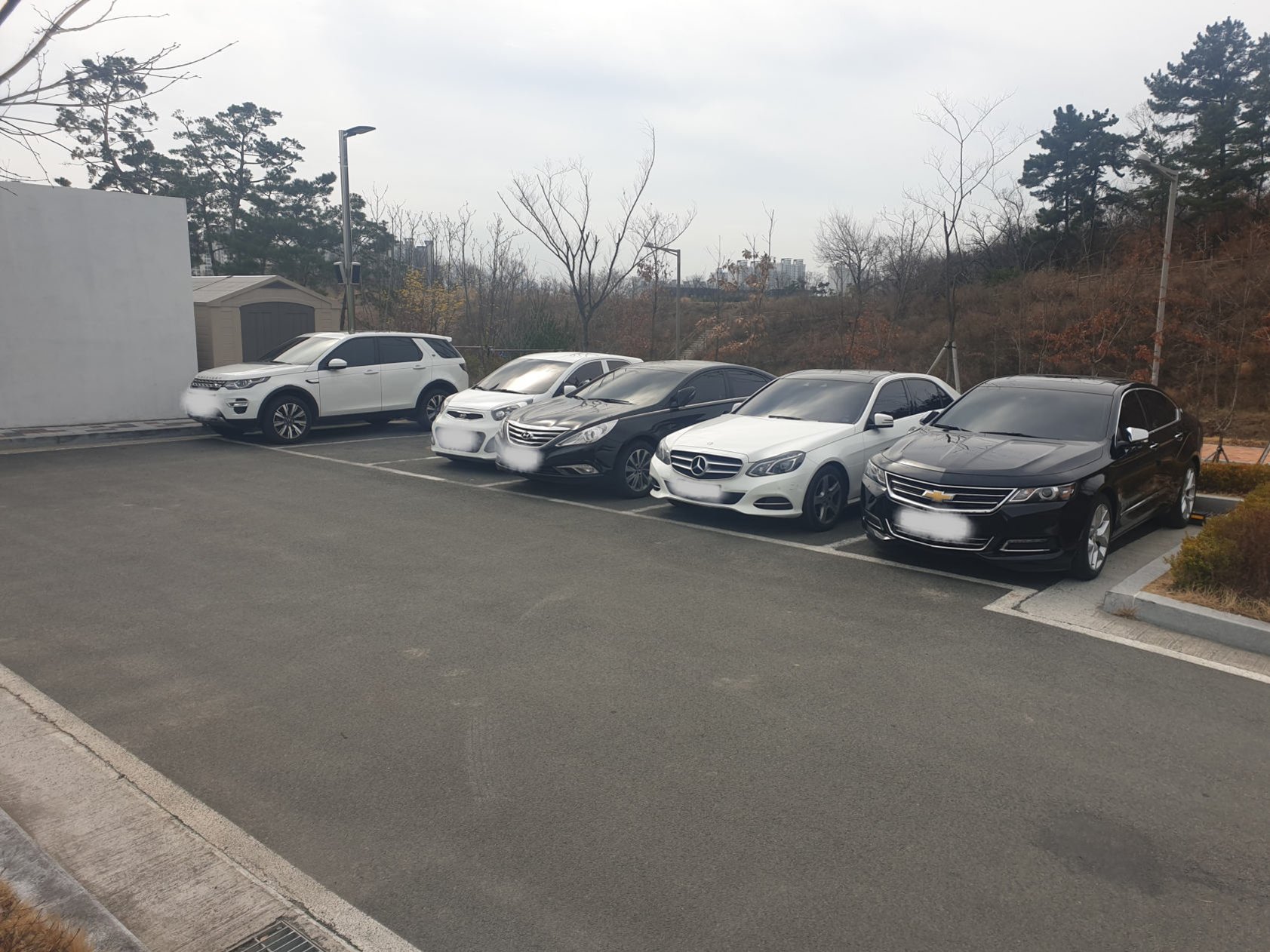한국지능정보사회진흥원 옥외 주차장 (테니스장옆) 2