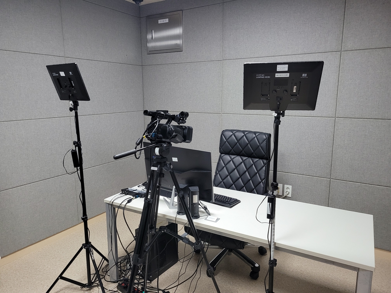 강원시청자미디어센터 도심교육장 1인미디어실 1