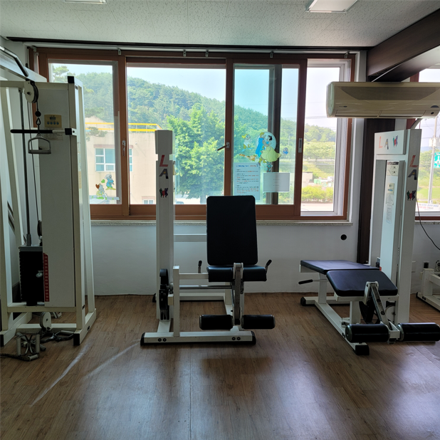 구항면행정복지센터 체력단련실 3