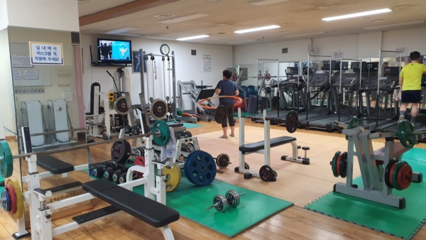 종로5.6가동 자치회관 헬스장 1