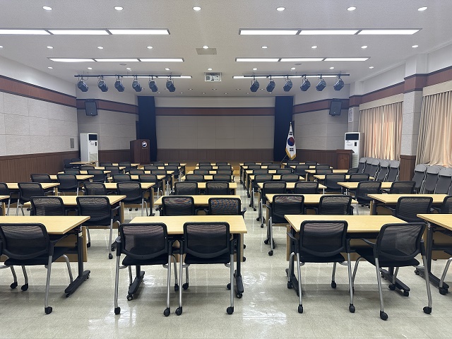 강원지방중소벤처기업청 대회의실(별관) 2