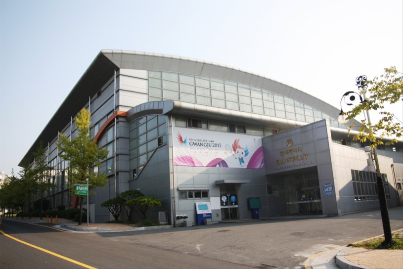 전천후테니스장 1