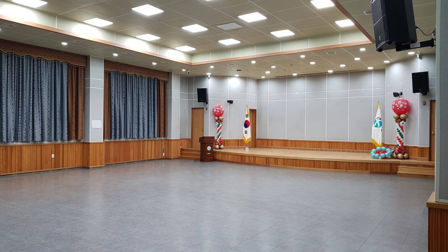 동명평생학습복지센터 본관 1층(대강당) 3