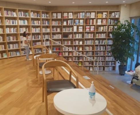 양천공원 책쉼터 1