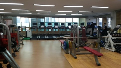 성암생활체육관 서부1동 3층 헬스장 3