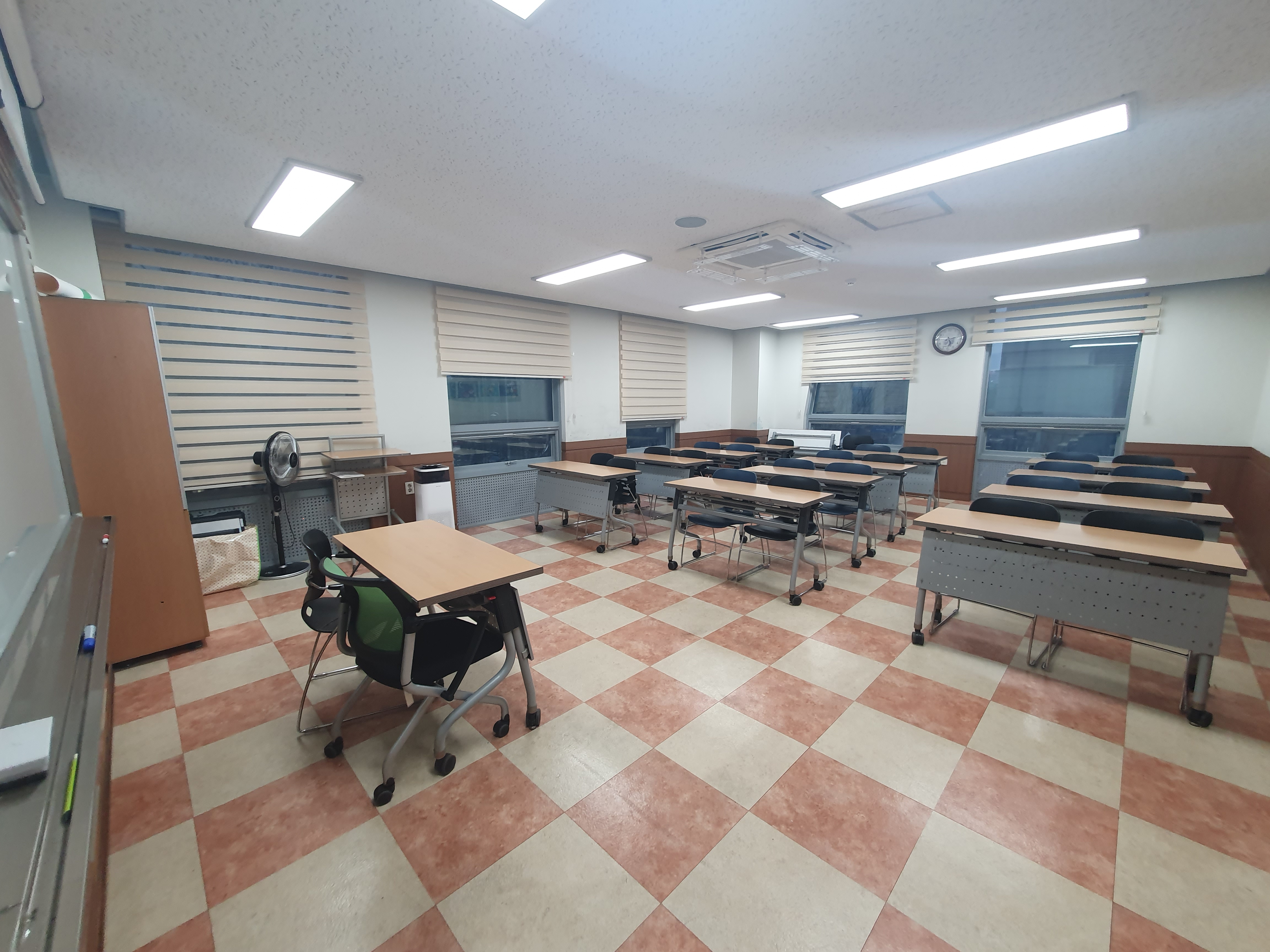 논현1동행정복지센터 2층 프로그램 사진 1