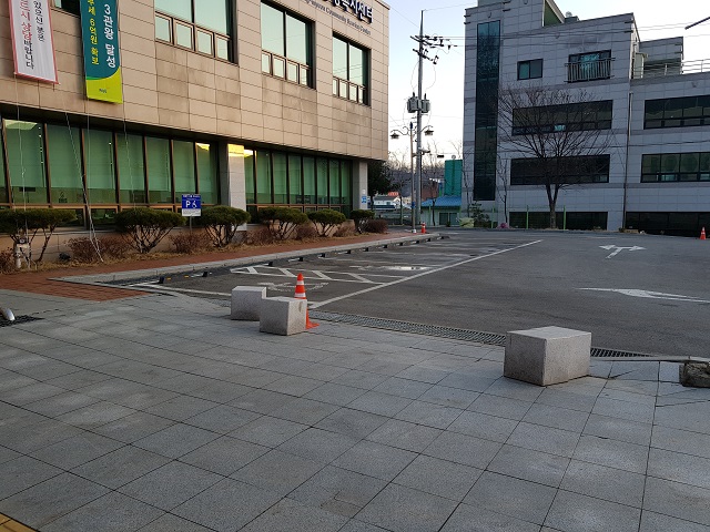 적성면 행정복지센터 주차장(지상) 2