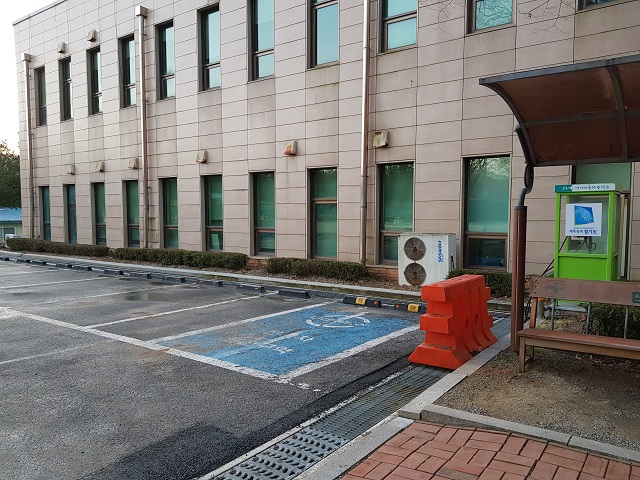 적성면 행정복지센터 주차장(지상) 4