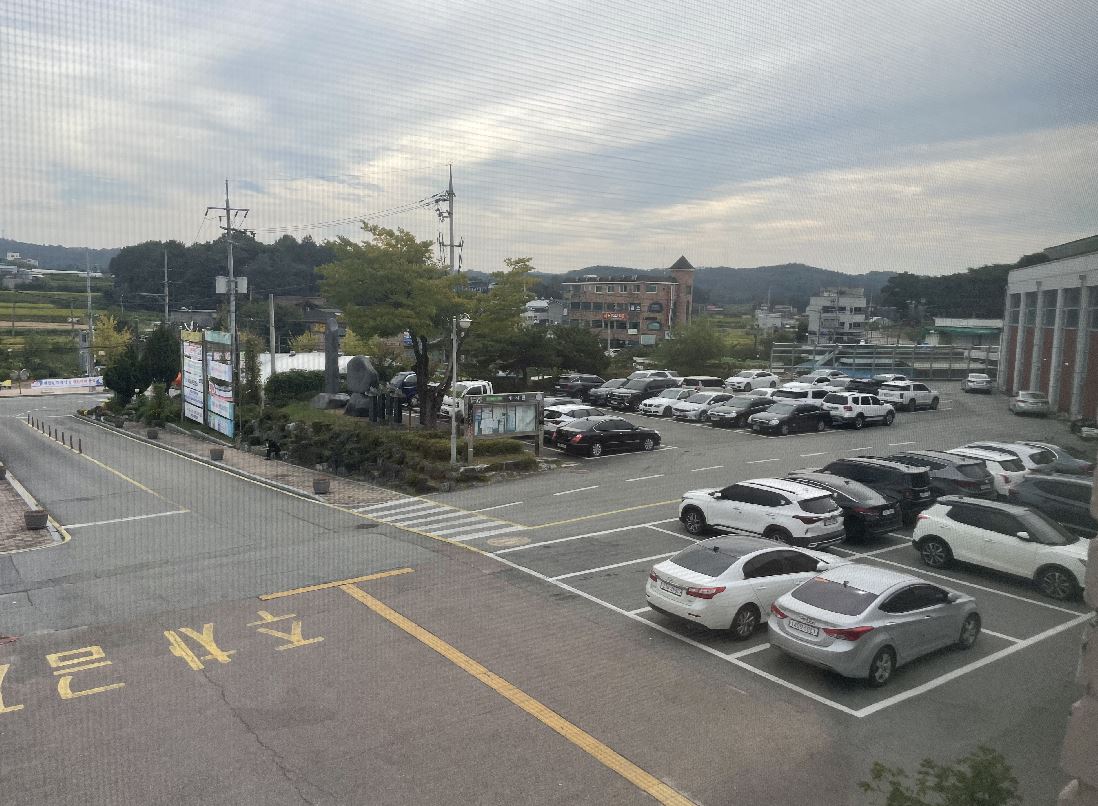 강내면행정복지센터 주차장 1