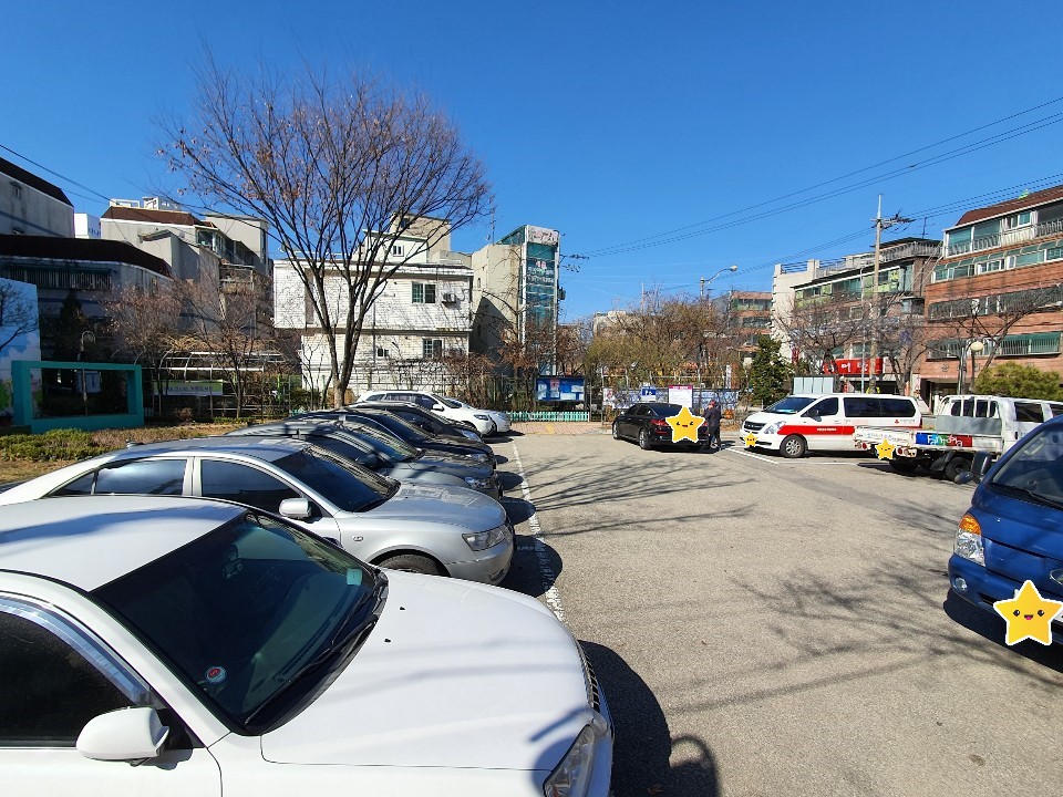 약대동행정복지센터 본관 앞