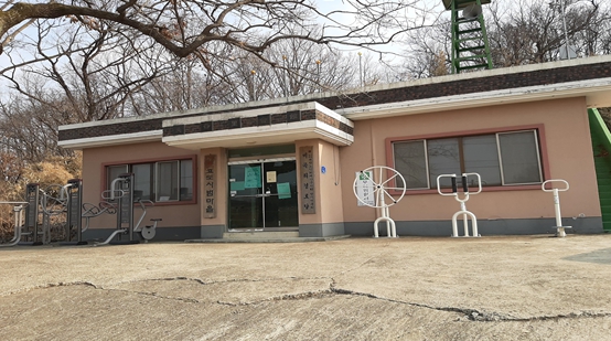 미곡리 마을회관 야외운동기구 1