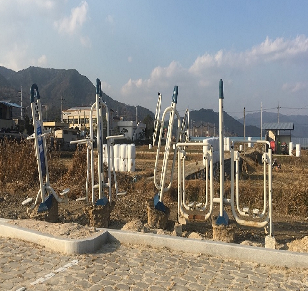 진산마을 야외운동시설 1
