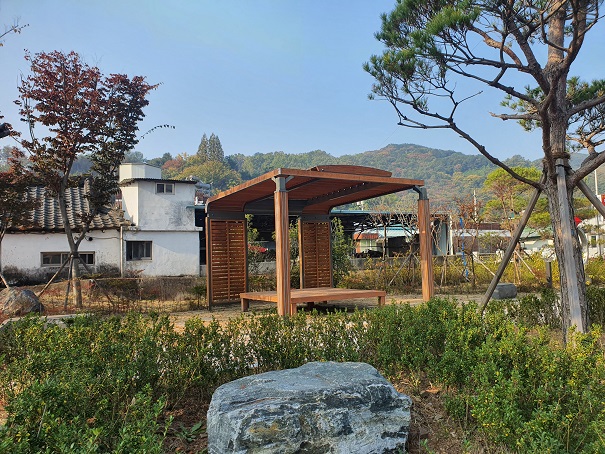 나눔문화센터앞 쉼터 1 1