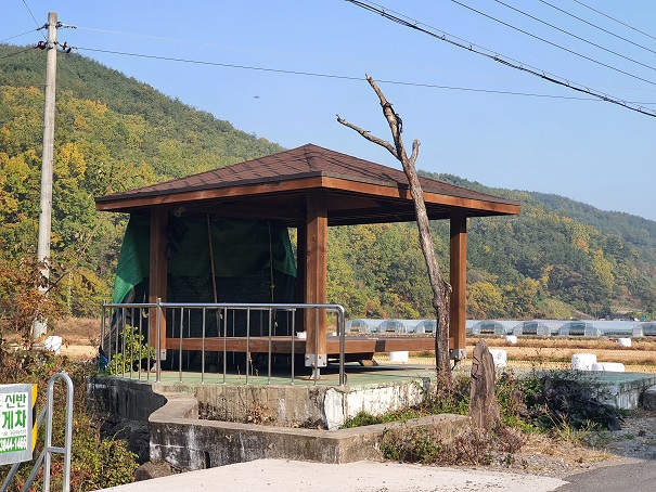 성황사곡 쉼터 1