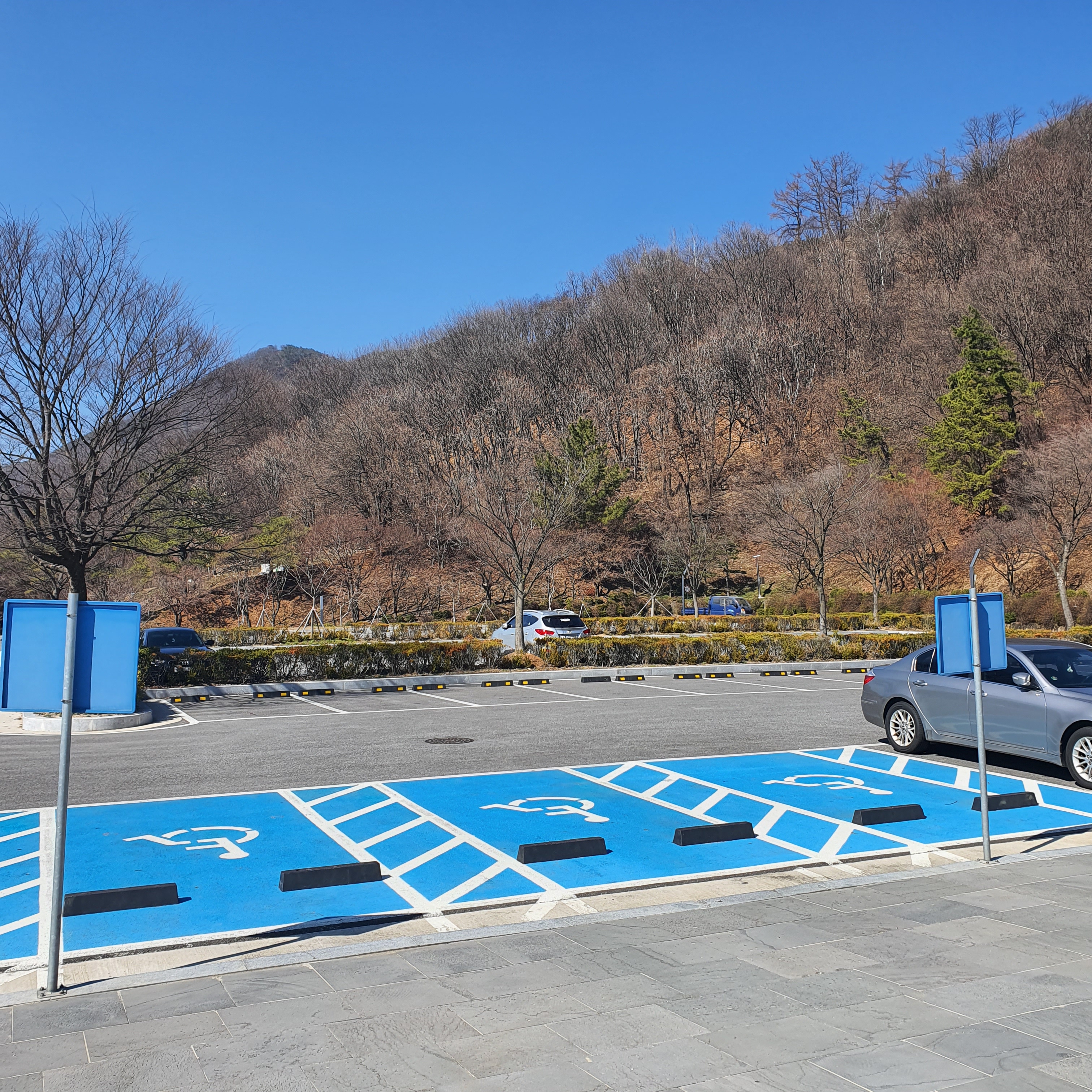 한국수자원공사 충주댐지사 물문화관 주차장 2