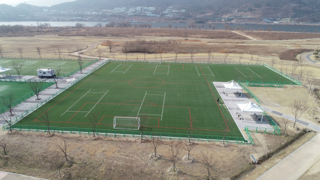 황산공원 유소년축구장 1