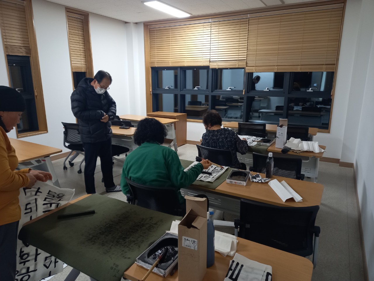 마서면 주민자치센터 프로그램(서예) 1