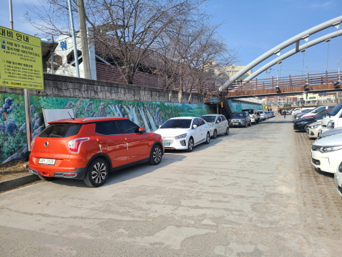 금구천 하상주차장 …