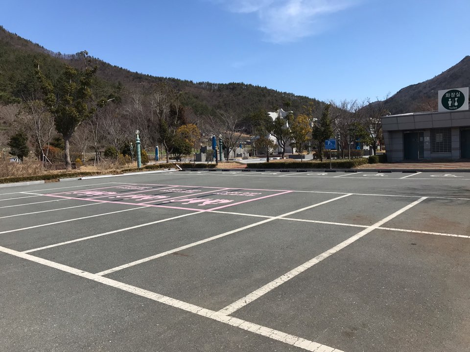 고려청자박물관 본관 3