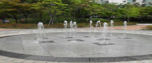 학마을어린이공원 수경시설(바닥분수) 1