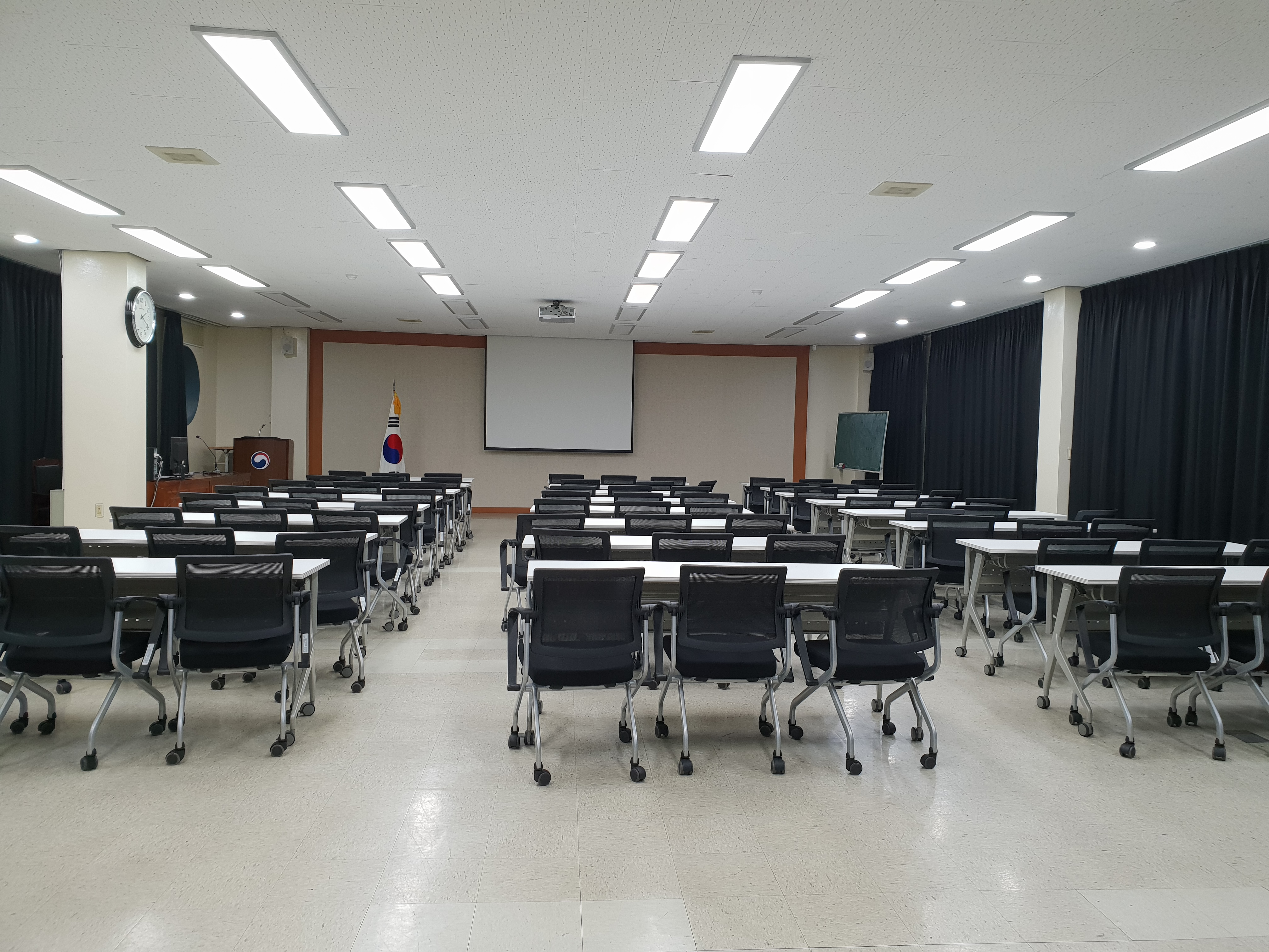동남지방통계청창원사무소 1층 1