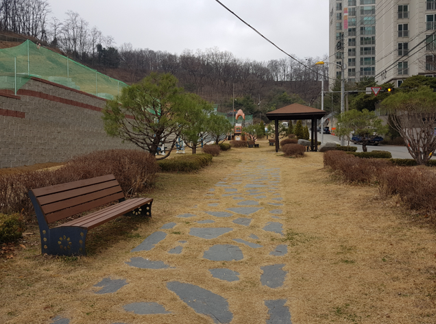용곡동놀이터 1
