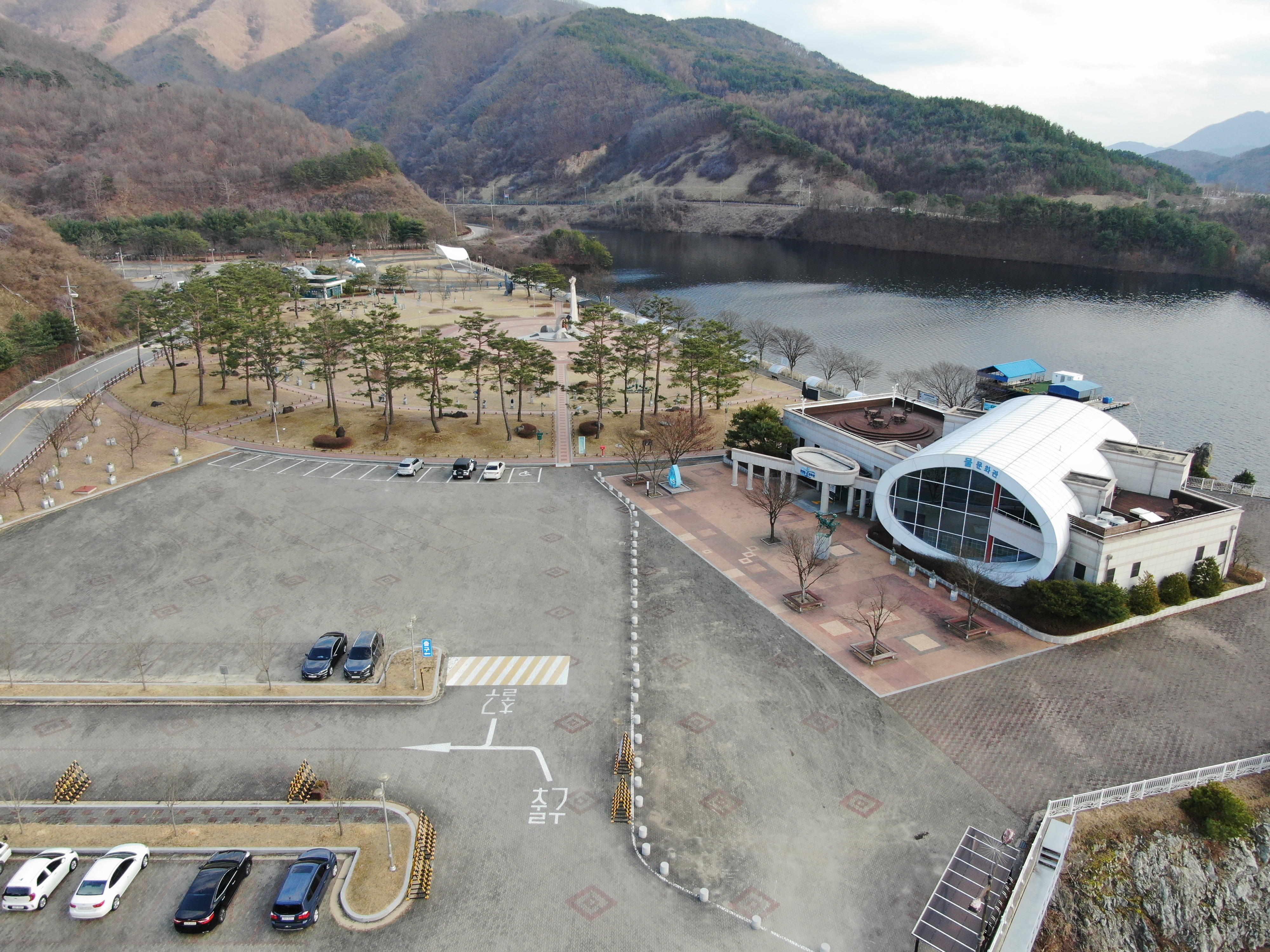 한국수자원공사 용담댐지사 물문화관 영상실