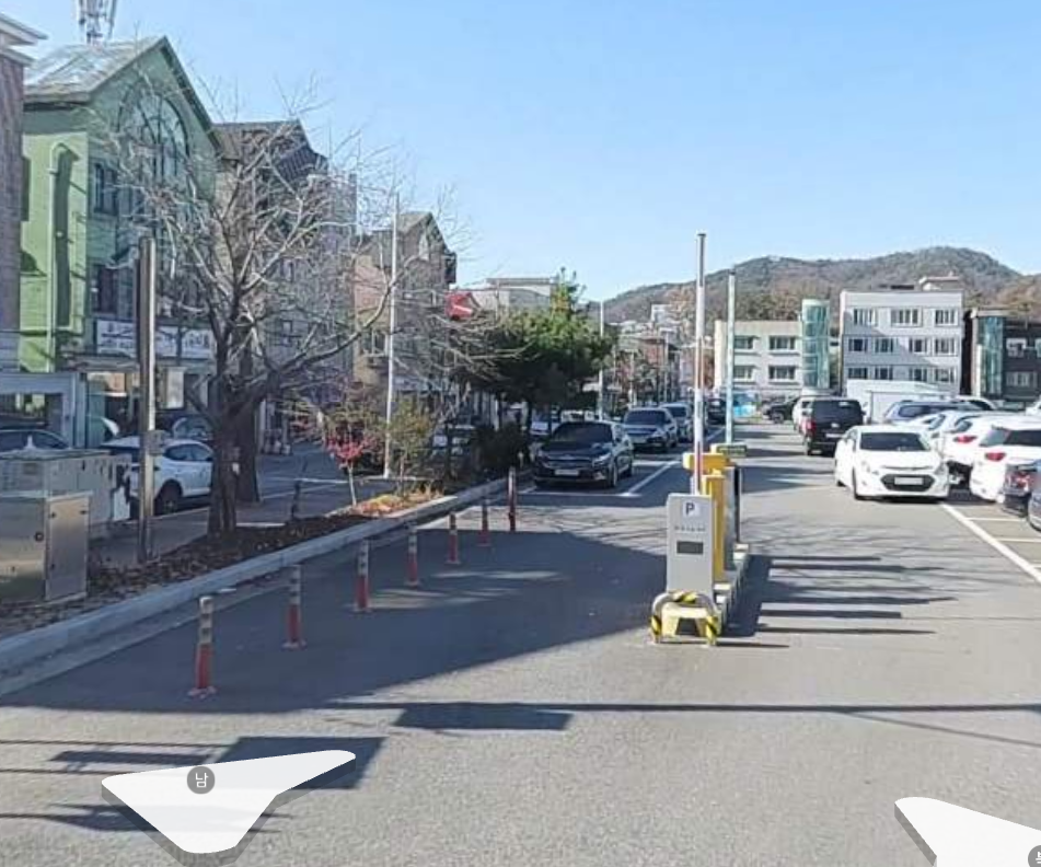 이화마을 공영주차장…