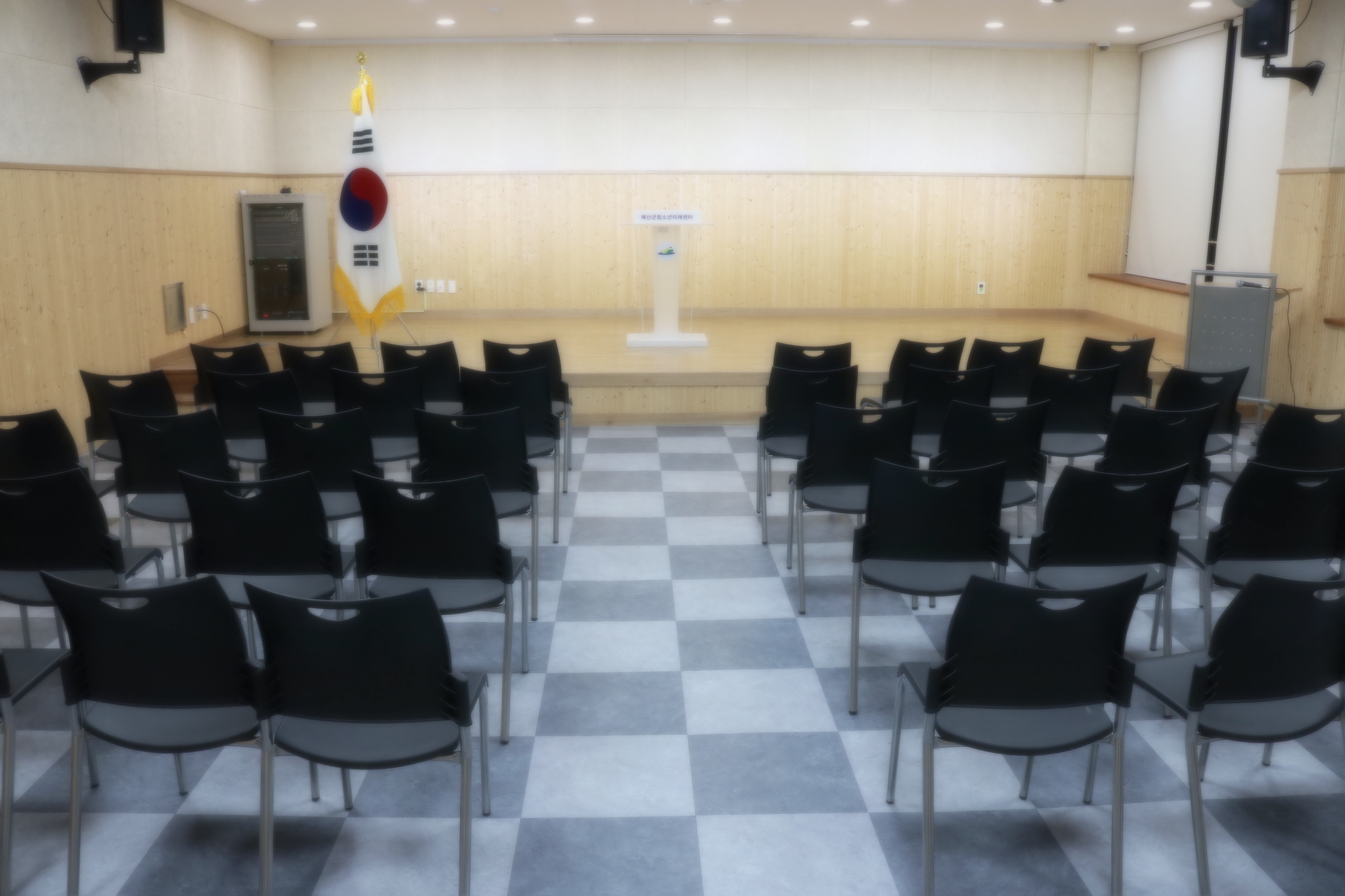 예산군청소년미래센터 본관2층 2