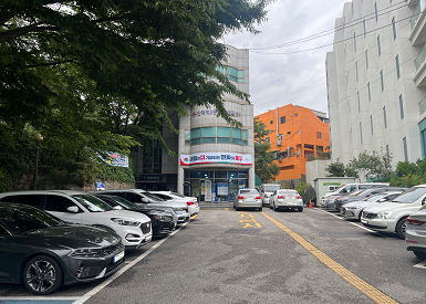 주차장 1