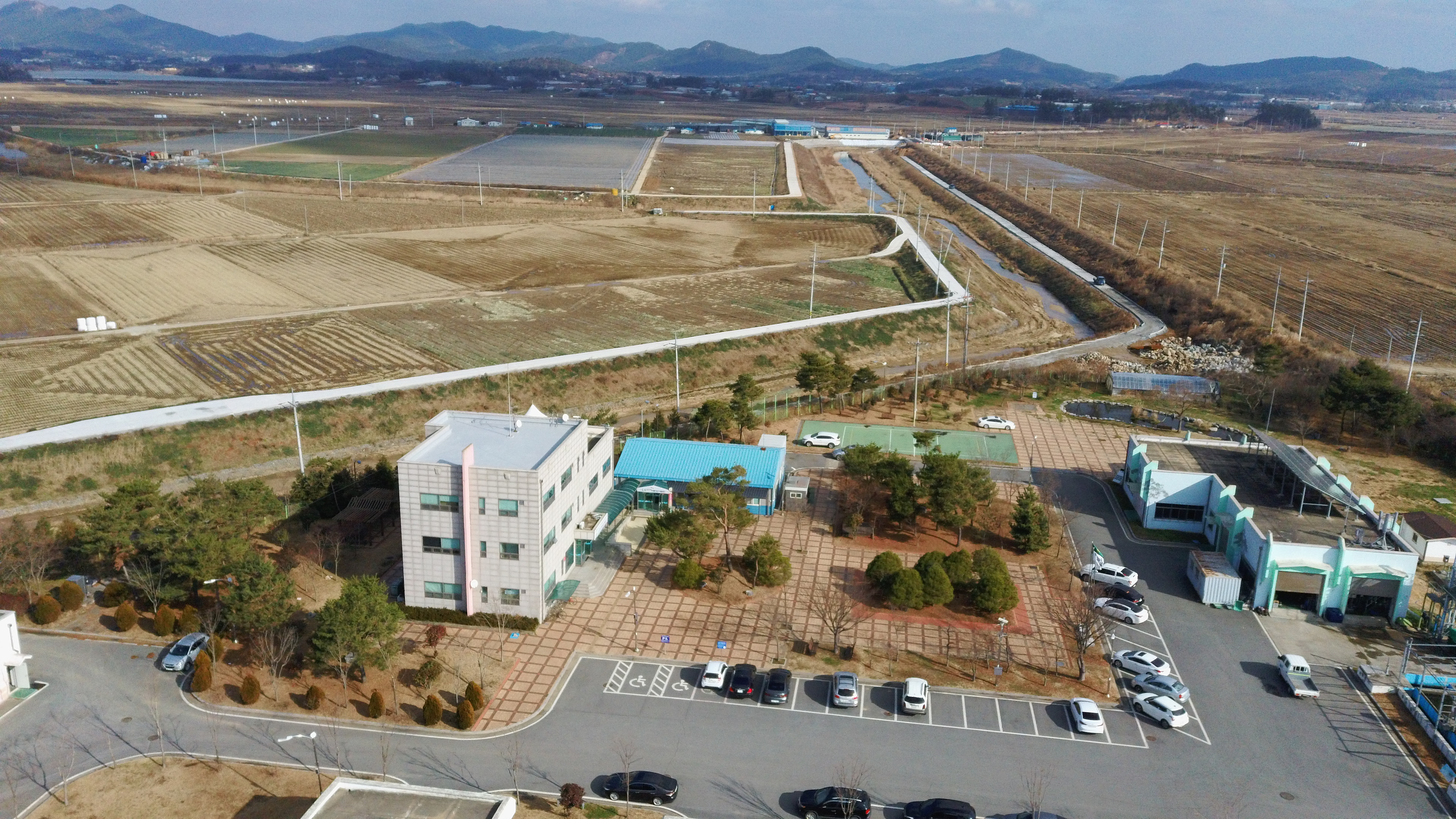 상하수도센터 주차장…
