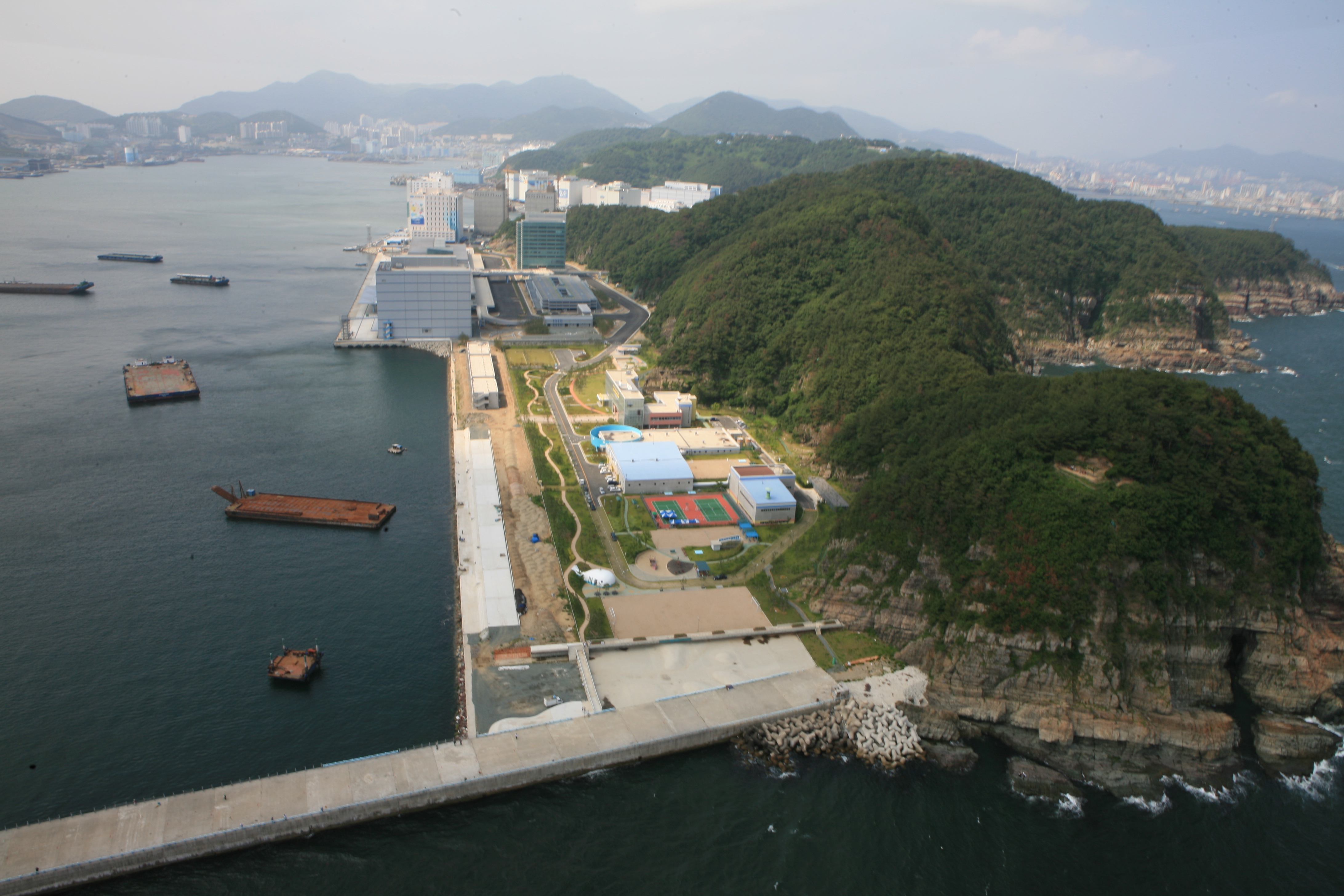 부산환경공단 중앙사업소 미니축구장 1