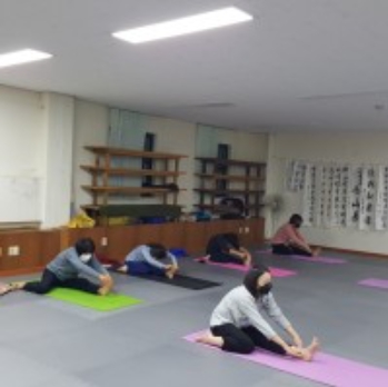 평생학습센터(요가교실_오전) 1