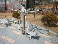 천변길 근린공원 야외운동기구 2