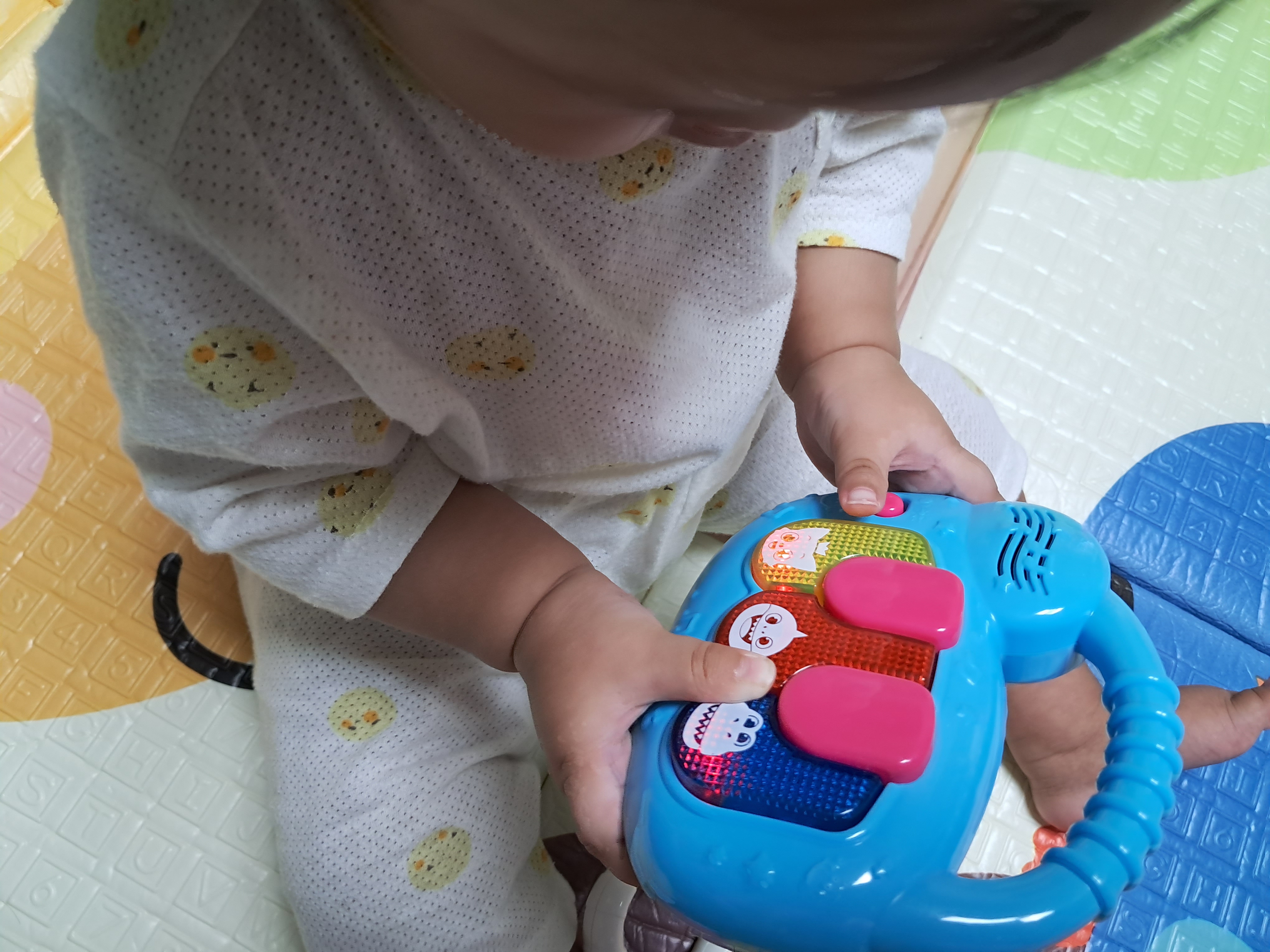 아기가 넘 좋아해요♡
