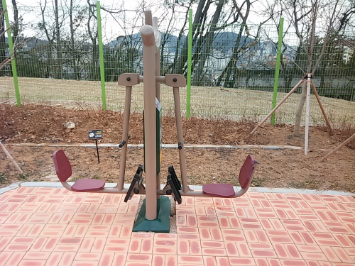 서동소공원 야외운동기구 2