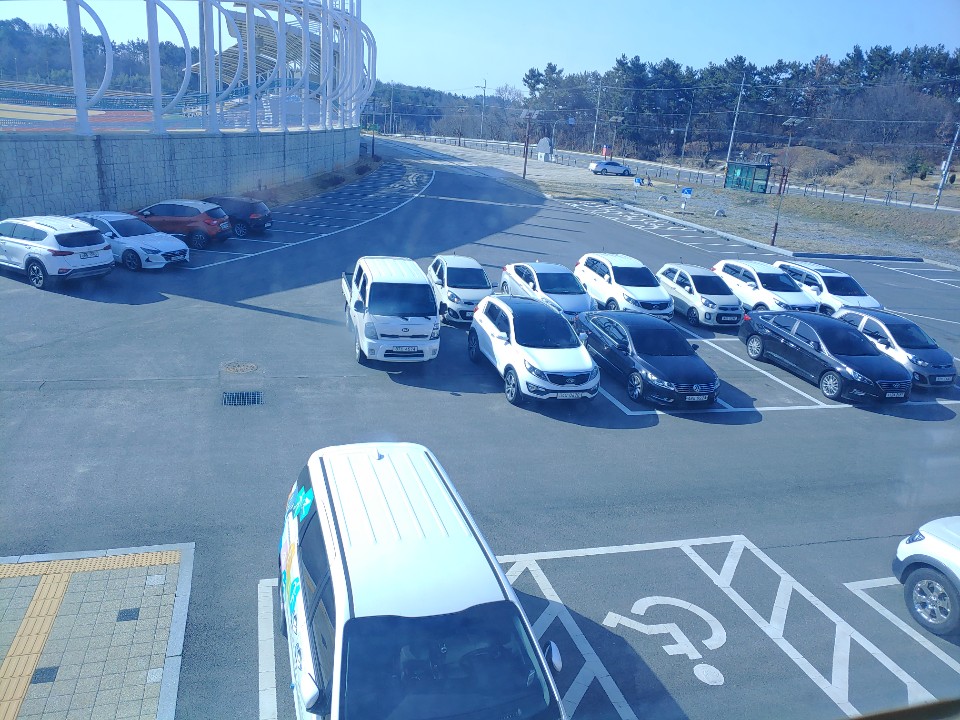 생활체육센터 주차장 2