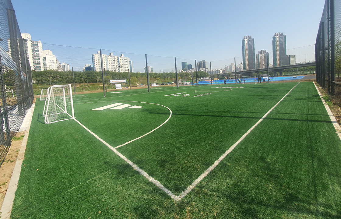 제1풋살장(안양천 체육시설) 1