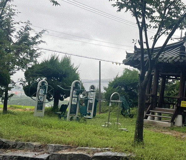 송변마을 야외운동시설 1