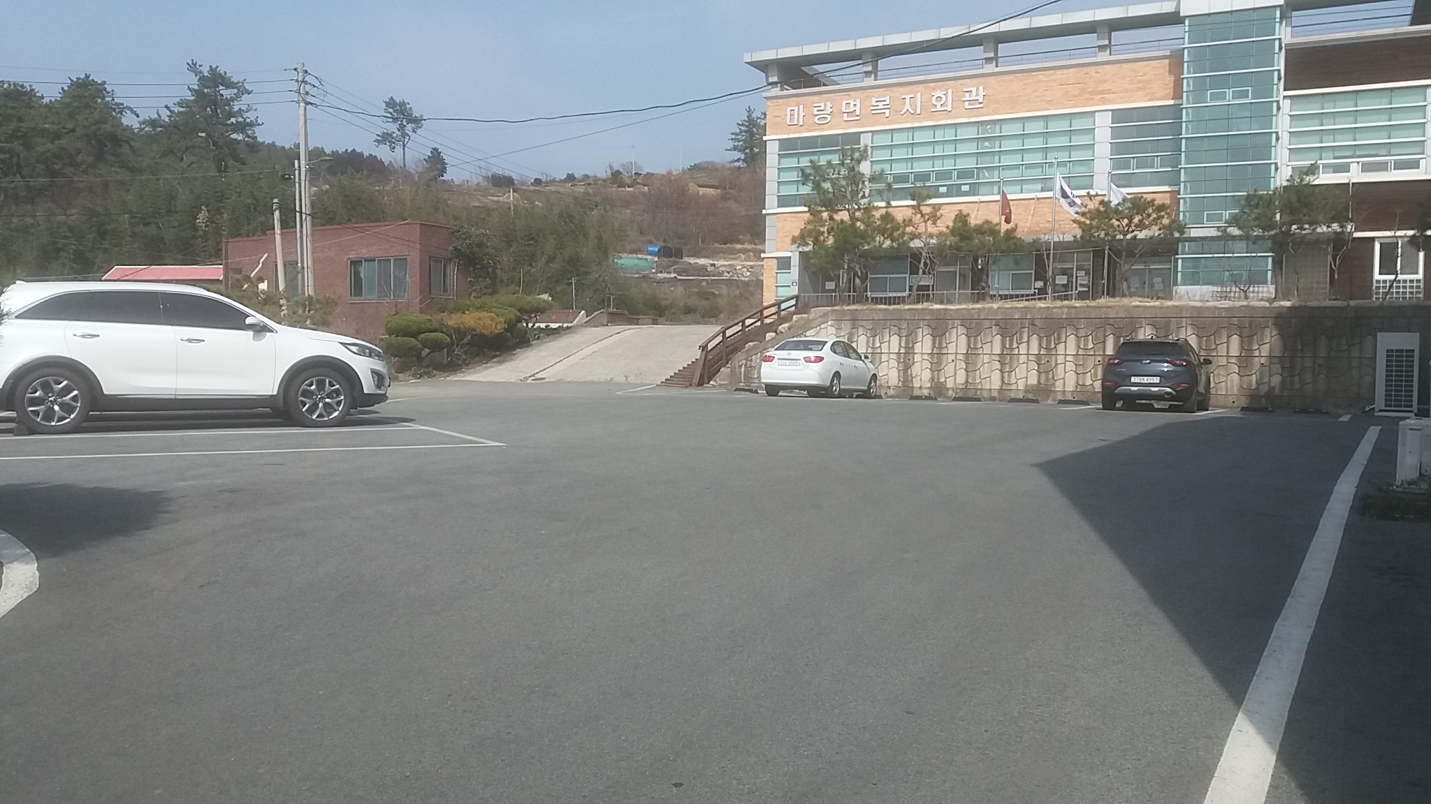 마량면 본관