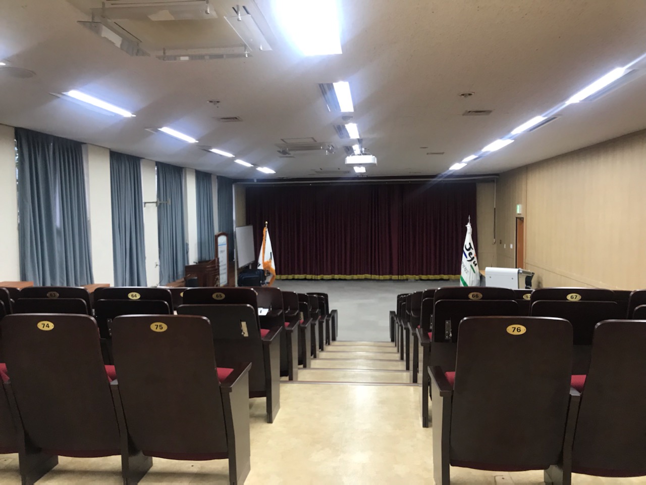 제주공공정책연수원 본관(세미나실) 1