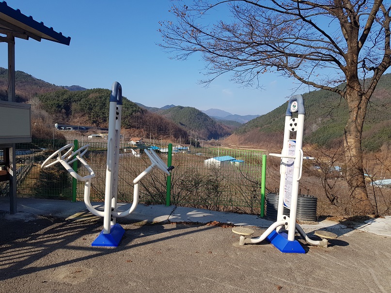 용전마을 야외운동시설 1
