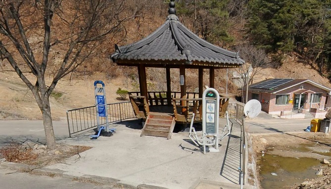 누룩재마을 야외운동시설 1