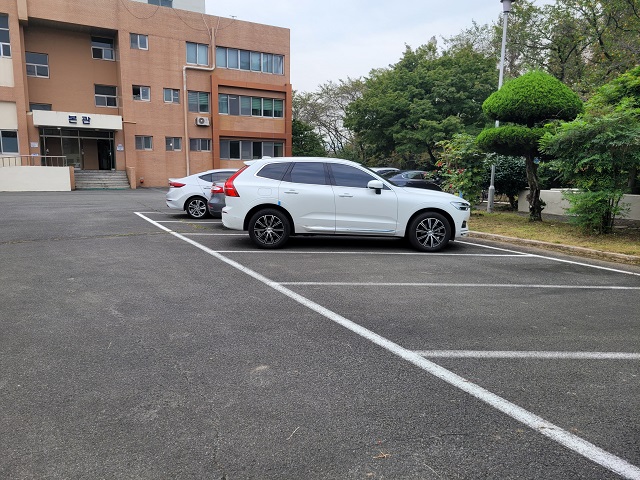 경남지방조달청 주차…
