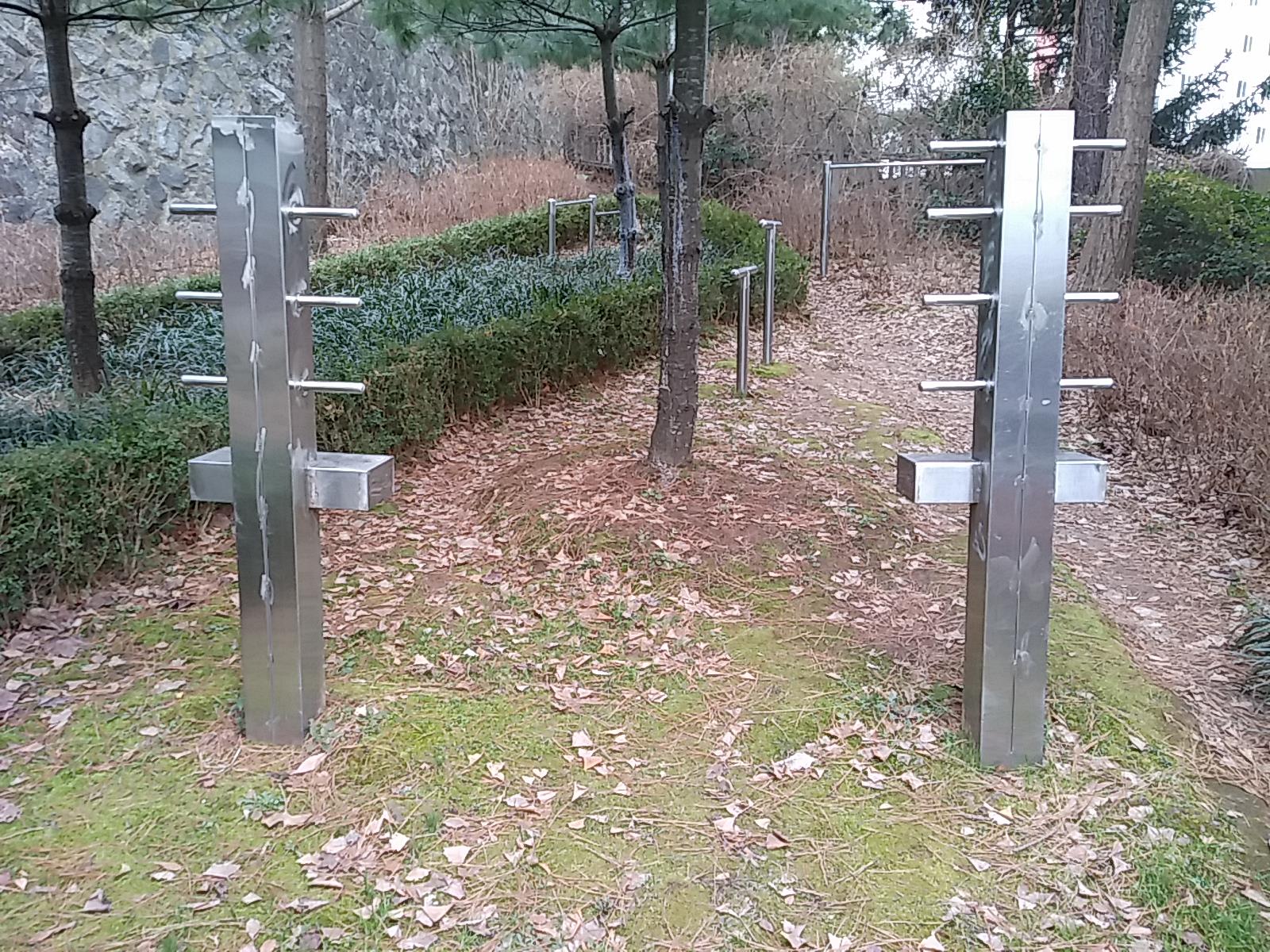 방림3어린이공원 야외운동기구(철봉 등) 4